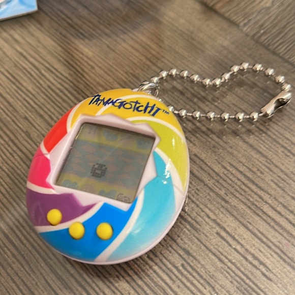 Tamagotchi 2017 Rainbow Candy Swirl Ice Cream Milk & Cookies Case Spare Battery - Picture 7 of 16